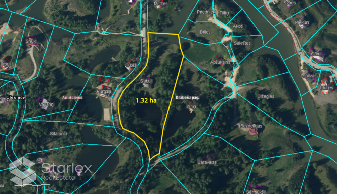 Pārdod 3-stāvu guļbaļķu savrupmāju ar 1.32 ha zemes gabalu un privātu ezeru gleznainajā Amatciemā. M Цесис и Цесисский край - изображение 12