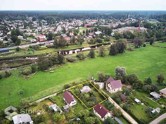 Pārdod dārza māju ar 635 m2 zemes gabalu Lašupēs, Ogrē. Māja celta 1982. gadā, ir nodota ekspluatāci Ogre un Ogres novads