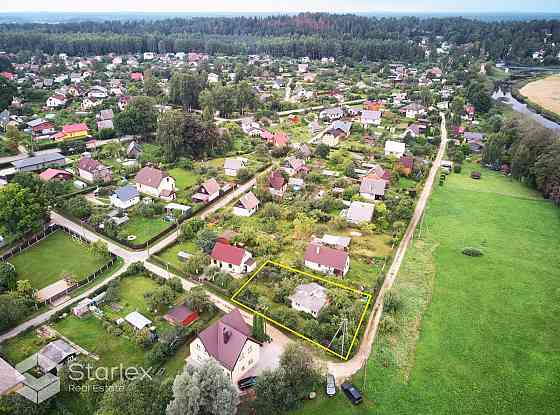 Pārdod dārza māju ar 635 m2 zemes gabalu Lašupēs, Ogrē. Māja celta 1982. gadā, ir nodota ekspluatāci Ogre un Ogres novads