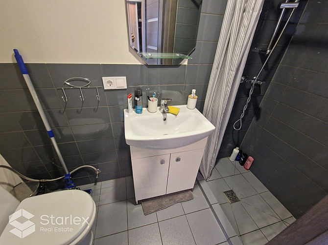 Iespēja iegādāties lielisku, divstāvu dzīvokli ciešā Vecrīgas tuvumā tikko izremontētā Rīgas rajons - foto 7