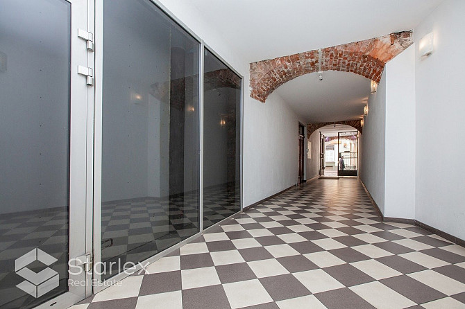 Iznomā biroju divos līmeņos ar plašu privāto terasi Mārupē.  Kopēja platība 482 m2  Birojs Mālpils pagasts - foto 19