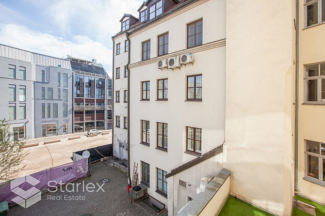 Iznomā biroju divos līmeņos ar plašu privāto terasi Mārupē.  Kopēja platība 482 m2  Birojs Mālpils pagasts - foto 13