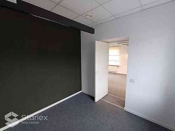 Сдается качественное офисное помещение в районе Вефа.   Помещение расположено на Рига