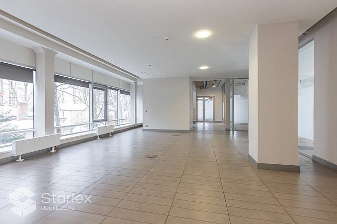 Iznomā biroju divos līmeņos ar plašu privāto terasi Mārupē.  Kopēja platība 482 m2  Birojs izvietots Малпилская вол. - изображение 11