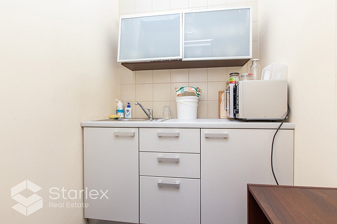 Iznomā biroja telpas prestižā vietā Vecrīgā, Audēju ielā 8.
Ēka celta 1790. gadā - arhitekts Kristof Рига - изображение 4