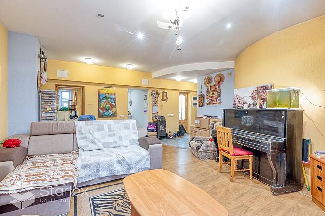 Просторная 84 кв.м. м. трехкомнатная квартира в хорошем месте - улица Бирзниека Рига - изображение 3