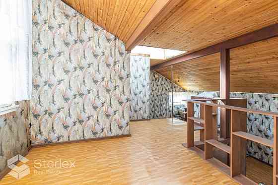 Продам дачу в Букулто.Многоуровневая постройка смешанного типа (кирпичная стена Рига