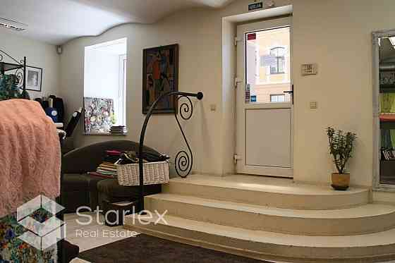 Iznomā tirdzniecības telpas Rīgas centrā, Aleksandra Čaka ielā 52 (Aleksandra Čaka un Stabu ielu kru Рига