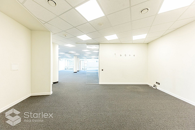 Предлагается в аренду светлый офис в современном офисном здании класса B+ в Риге, Рига - изображение 3