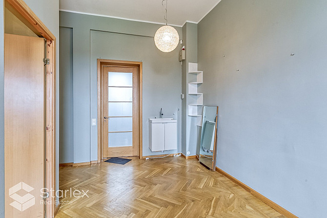 Kinostudijas industriālais parks piedāvā plaša profila pielietojuma telpas.
Telpas atrodas Rīga - foto 12