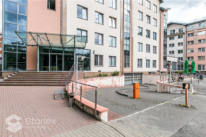 Современное офисное здание. Офисное здание отвечает требованиям высококлассных Рига - изображение 13