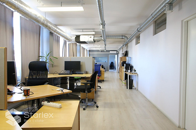 Iznomā biroja telpas centrā  Elijas ielā 17.  Birojs izvietots ēkas 6.stāvā.  Kopējā platība 361.5 m Рига - изображение 7