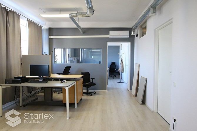 Iznomā biroja telpas centrā  Elijas ielā 17.  Birojs izvietots ēkas 6.stāvā.  Kopējā platība 361.5 m Рига - изображение 8