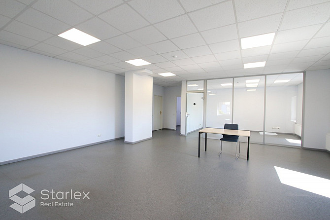 Iznomā biroja telpas centrā  Elijas ielā 17.  Birojs izvietots ēkas 6.stāvā.  Kopējā platība 361.5 m Рига - изображение 4