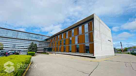 Современное офисное здание высокого класса рядом с К.Улманя гатве, недалеко от Mālpils pagasts