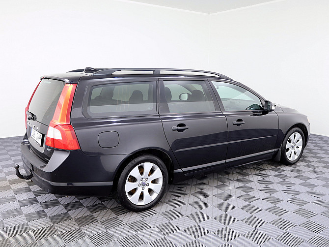 Volvo V70 Summum 2.5 T 147kW Tallina - foto 3