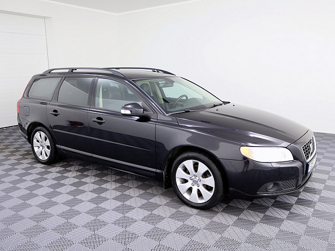 Volvo V70 Summum 2.5 T 147kW Tallina - foto 1