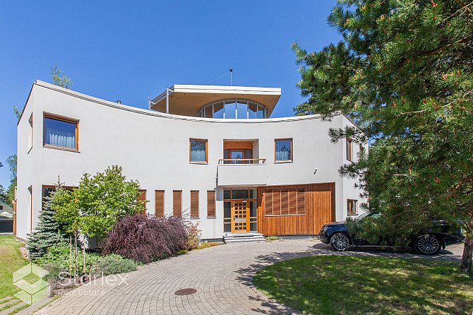 Дом с бассейном в Балтезере. Архитектор М. Гельзис.
Продается изысканный, Адажский округ - изображение 16