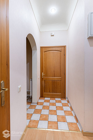 Тихий центр, ул. Я. Алунана 6, 2-комнатная квартира - гостиная, совмещенная с кухней, Рига - изображение 17