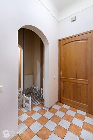 Тихий центр, ул. Я. Алунана 6, 2-комнатная квартира - гостиная, совмещенная с кухней, Рига - изображение 19