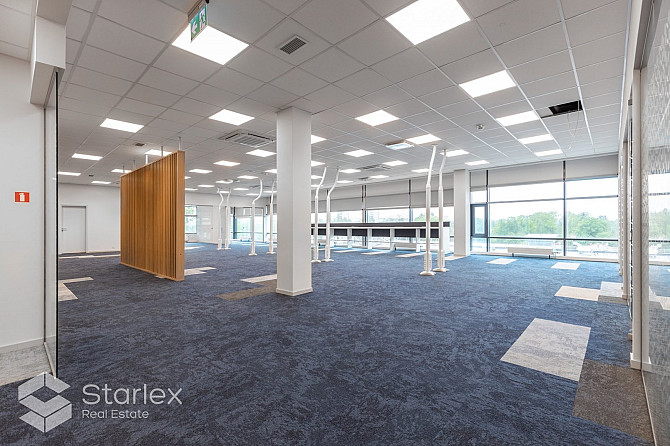 Офис с собственной террасой - 120 м2. Современный бизнес-комплекс, расположенный в Рига - изображение 7