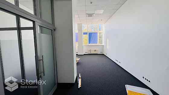 Первый месяц аренды бесплатно. Бизнес-центр Mūkusalas biroji, реновированное офисное Рига