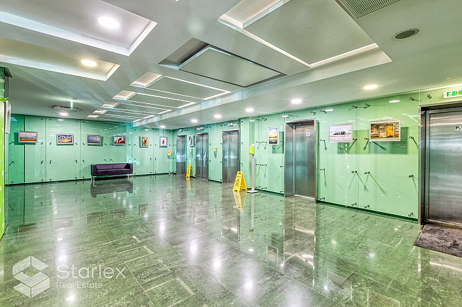 Modernas biroja telpas ar panorāmas skatu uz Rīgu.Augstas klases biroju ēka. Ēkā ir piespiedu ventil Рига - изображение 7