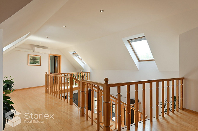 Просторный и впечатляющий частный дом в Биерини. Великолепный двухэтажный дом и Рига - изображение 9