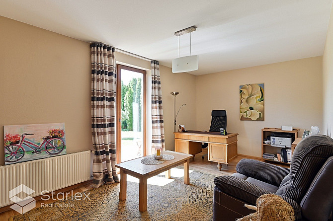 Просторный и впечатляющий частный дом в Биерини. Великолепный двухэтажный дом и Рига - изображение 19