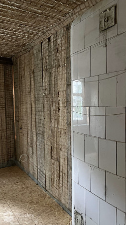 На тихой улице Оливу продаётся хорошо отремонтированный двухквартирный дом. Дом Рига - изображение 9