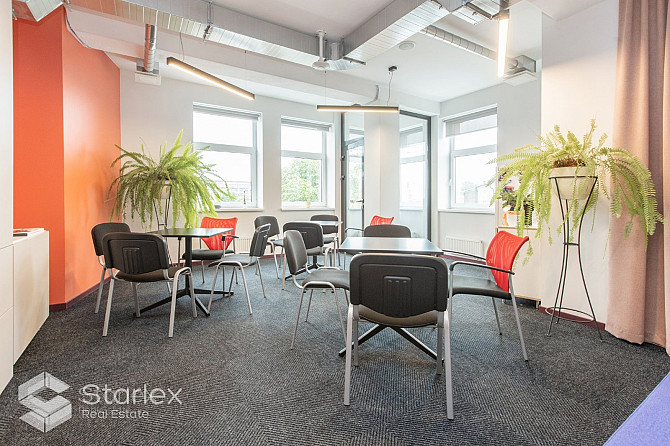 Iznomā biroju renovētā biroju ēkā Riverside Offices. 
Kopējā platība 448 m2.
Birojs Rīga - foto 4