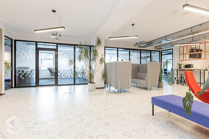 Iznomā biroju renovētā biroju ēkā Riverside Offices. 
Kopējā platība 448 m2.
Birojs Rīga - foto 17