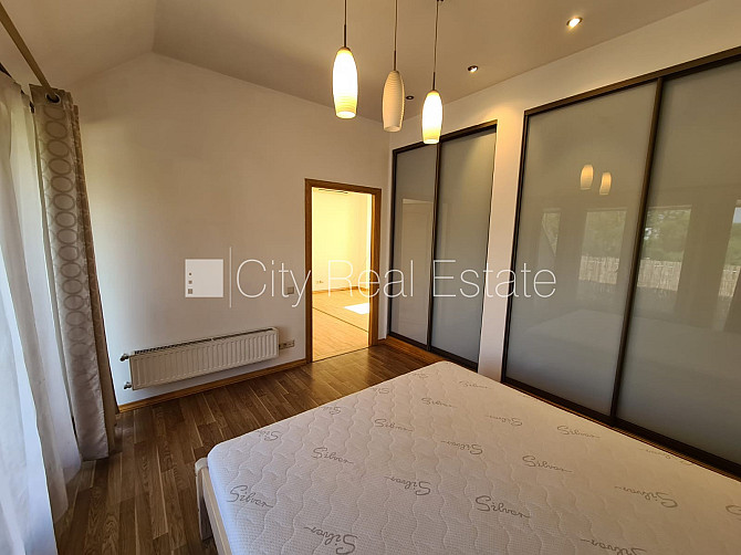 Эта квартира сдается в аренду посуточно (краткосрочная аренда), стоимость аренды Рига - изображение 19