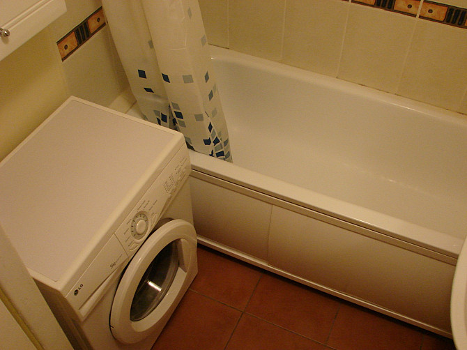 Pārdošanā dzīvoklis ar remontu – gaišs, tīrs un silts. Logi vērsti uz dienvidrietumiem. Mēbeles... Rīga - foto 4