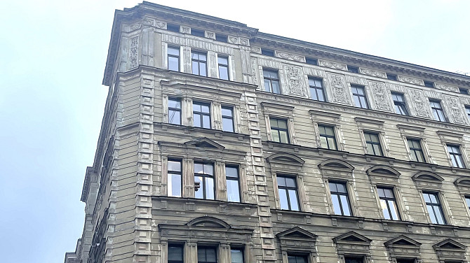 Pārdošanā dzīvoklis ar panorāmas skatu no ēkas augšējā stāva, nodrošinot saikni ar pilsētas... Рига - изображение 1