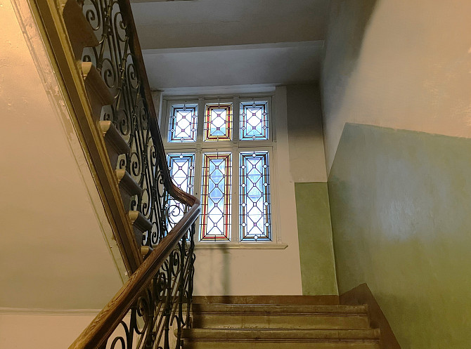 Pārdošanā dzīvoklis ar panorāmas skatu no ēkas augšējā stāva, nodrošinot saikni ar pilsētas... Рига - изображение 11