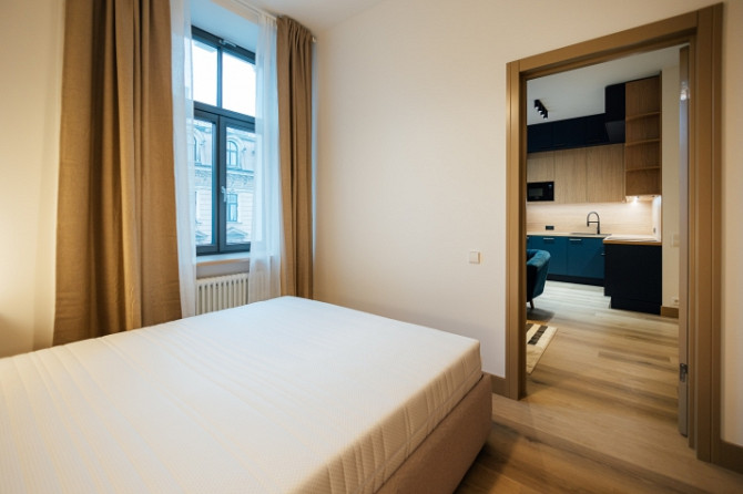 Stilīgs un moderns dzīvoklis Rīgas centrā.  Piedāvājumā ir elegants, dzīvoklis ar unikālu Rīga - foto 7