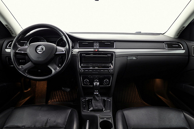 Skoda Superb Highline Facelift ATM 1.6 TDI 77kW Tallina - foto 5