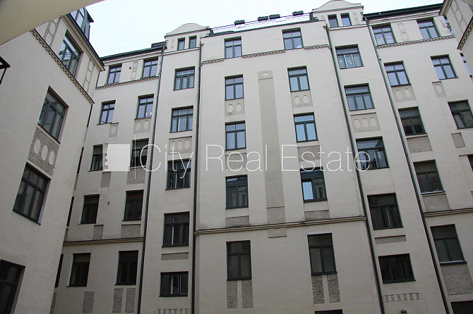 Pagalma ēka, restaurēta māja, studio tipa, virtuve apvienota ar viesistabu, centrālā apkure, Rīga - foto 3