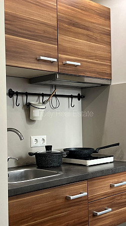 Fasādes māja, renovēta māja, slēgts pagalms, ieeja no ielas, ir lifts, kāpņu telpa pēc Rīga - foto 5