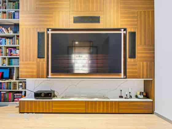 Pārdod 2 stāvīgu penthausa tipa dzīvokli!  Ekskluzīvs dzīvoklis, kas atrodas ēkas 3. un 4. stāvā ar  Jūrmala