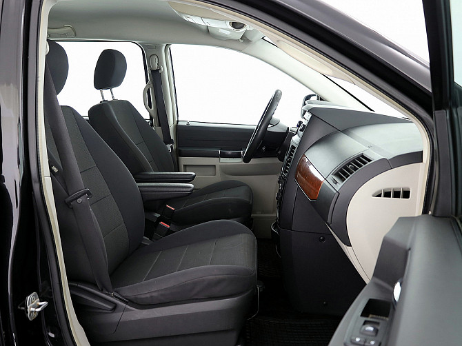 Chrysler Grand Voyager Comfort ATM 2.8 CRDi 120kW Tallina - foto 6