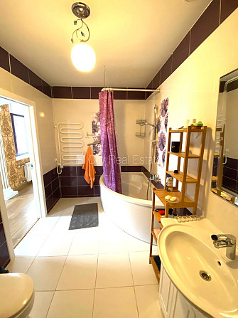 Jaunceltne, fasādes māja, slēgts pagalms, ieeja no pagalma, ir lifts, balkons 1,8 m2, terase Rīga - foto 20