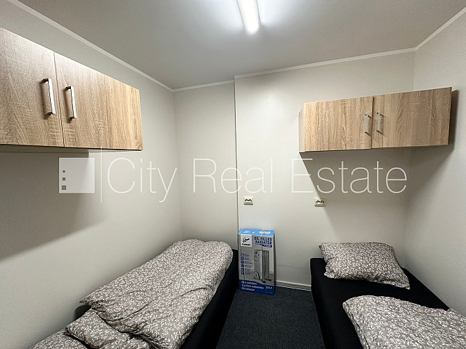 Fasādes māja, labiekārtots apzaļumots pagalms, slēgts pagalms, vieta vairākām Rīga - foto 16