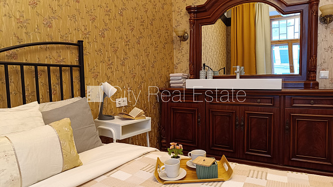 Fasādes māja, renovēta māja, slēgts pagalms, ieeja no ielas un pagalma, ir lifts, kāpņu Rīga - foto 4