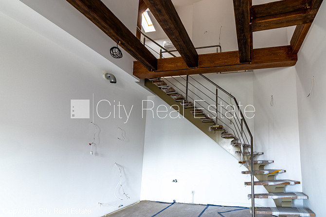 Fasādes māja, renovēta māja, slēgts pagalms, ieeja no ielas un pagalma, ir lifts, kāpņu Rīga - foto 18