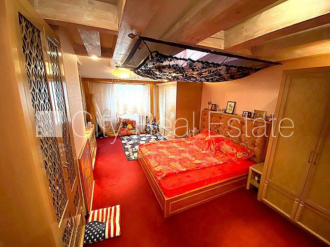 Fasādes māja, restaurēta māja, ieeja no ielas un pagalma, ir lifts, balkons, logi vērsti Rīga - foto 20