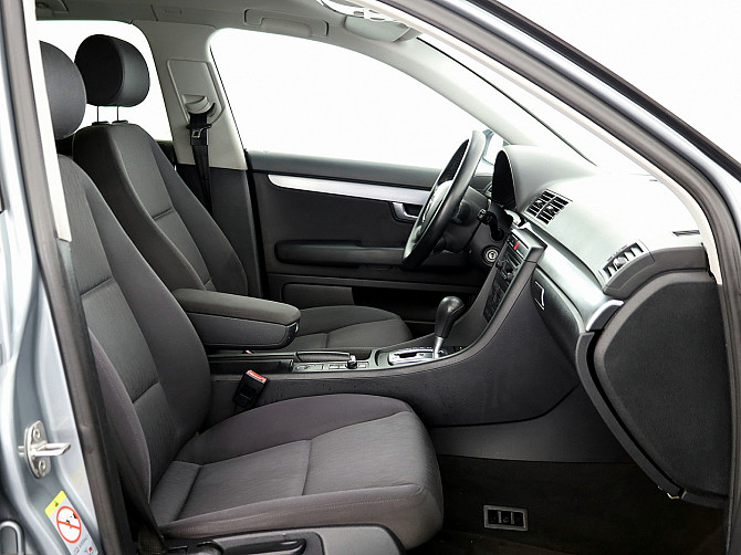 Audi A4 Comfortline Facelift ATM 2.0 TDI 103kW Tallina - foto 6