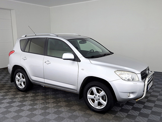 Toyota RAV4 Linea Sol ATM 2.0 112kW Tallina - foto 1