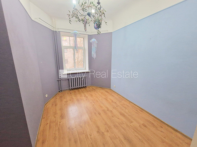 Pagalma māja, labiekārtota apzaļumota teritorija, ieeja no pagalma, guļamistabu skaits 1 gab., Rīga - foto 9